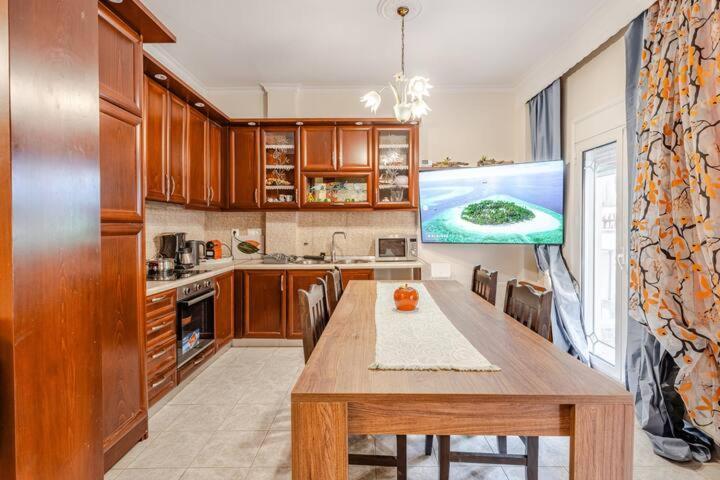شقة Fully Equipped And Family Friendly Skg Center سالونيك المظهر الخارجي الصورة